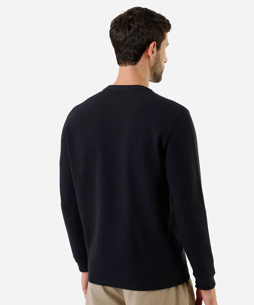 Premium Men’s Textured Long-Sleeve T-Shirt – Black